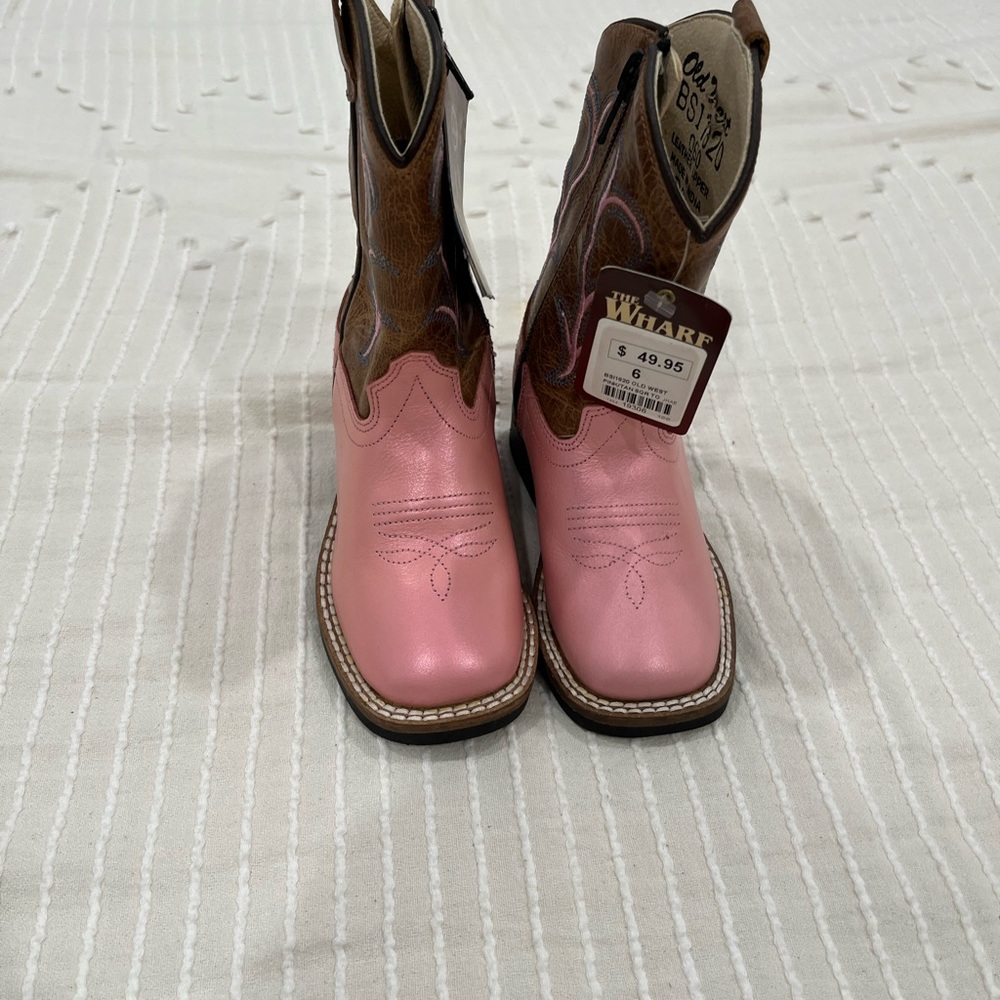 Wharf boots